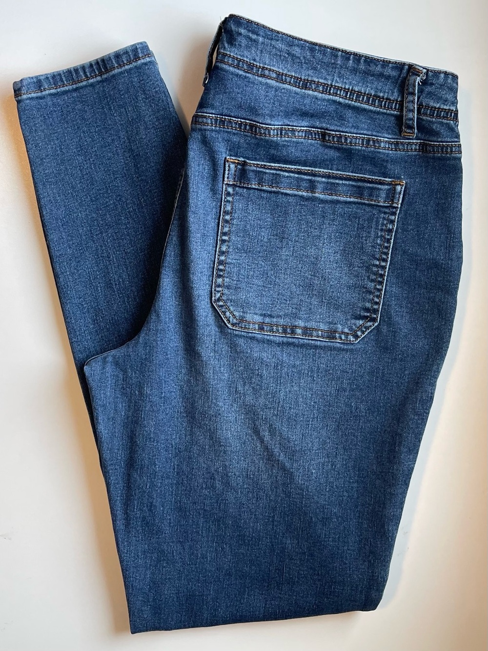 Maurices Utility Jeans - Patch Pockets & Medium Wash Jegging - Size Large